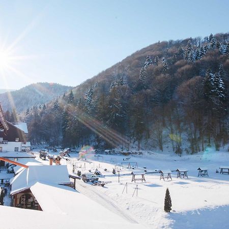 Hotel Miruna Sîmbăta de Sus Dış mekan fotoğraf