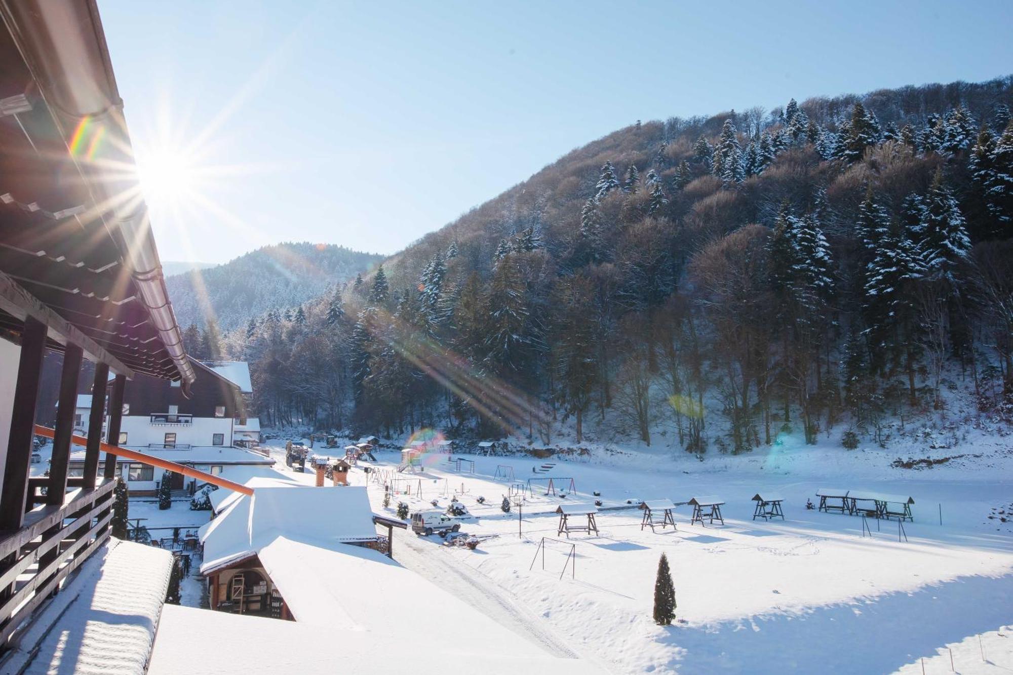 Hotel Miruna Sîmbăta de Sus Dış mekan fotoğraf