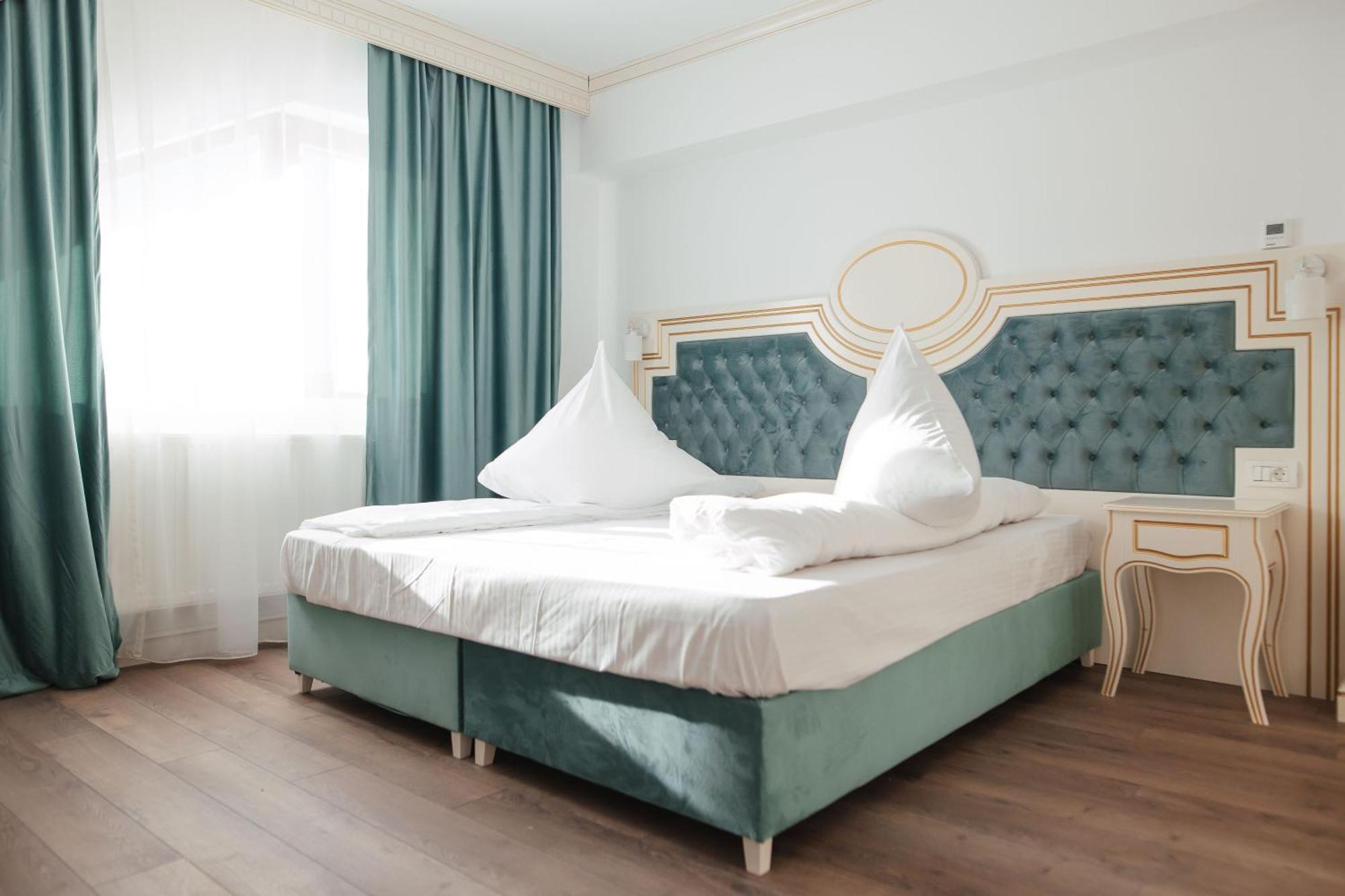 Hotel Miruna Sîmbăta de Sus Dış mekan fotoğraf
